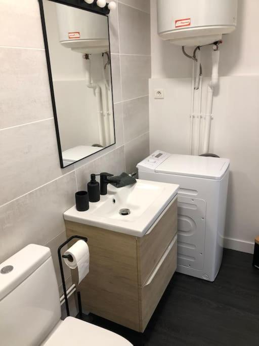 Appartement En Duplex A 옥손 외부 사진